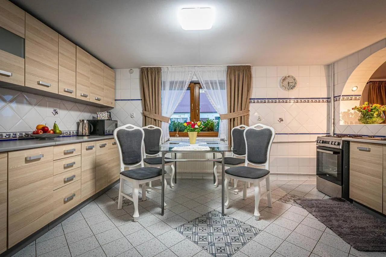 Wierchowa Chalupa Jacuzzi & Sauna Zakopane 0*,  Poland